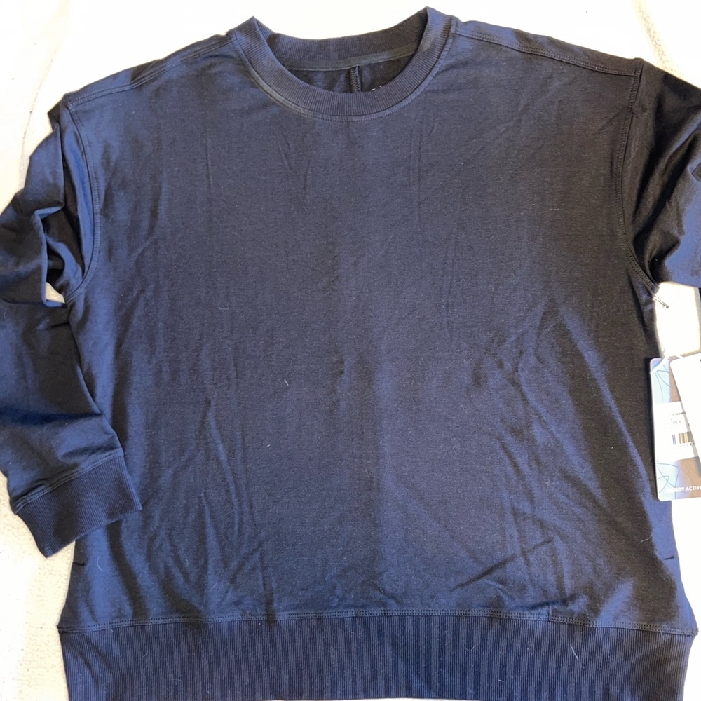 Women’s Black crew neck Sweater